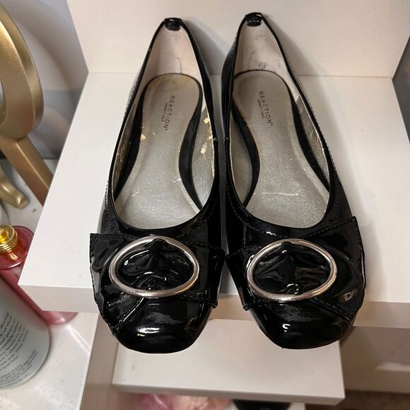 Classic Black Patent Leather Ballet Flats with‎ Silver Buckle Detail - Picture 1 of 8